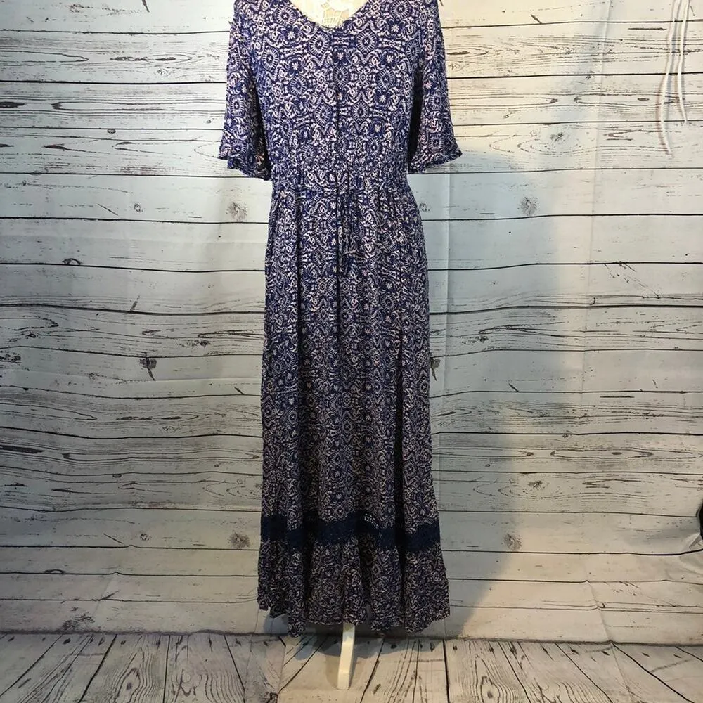 Artesia Boho Chic Button Front Short Sleeve Maxi tasel neck closing size medium Blue - Image 10