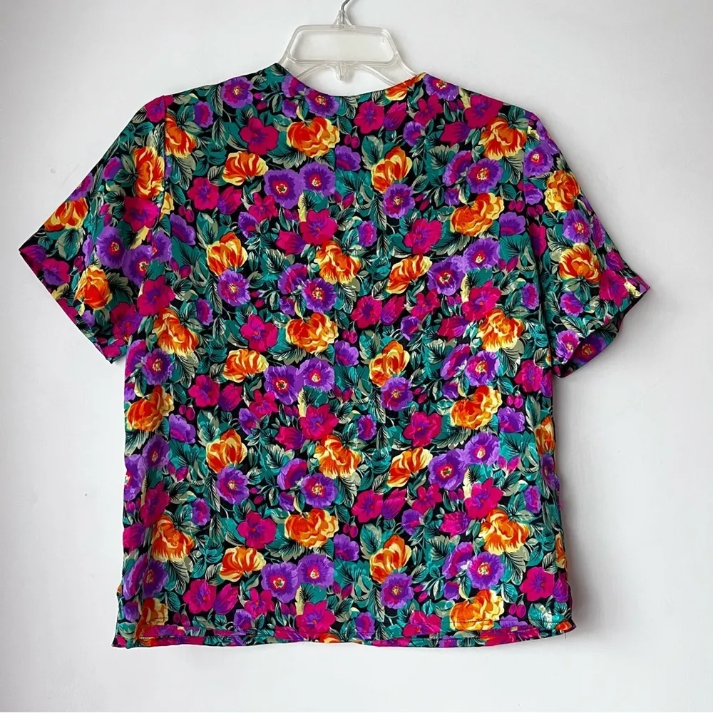 Vintage 80s Laura & Jayne Petite Collection Floral Satin Blouse 4P Black - Image 3