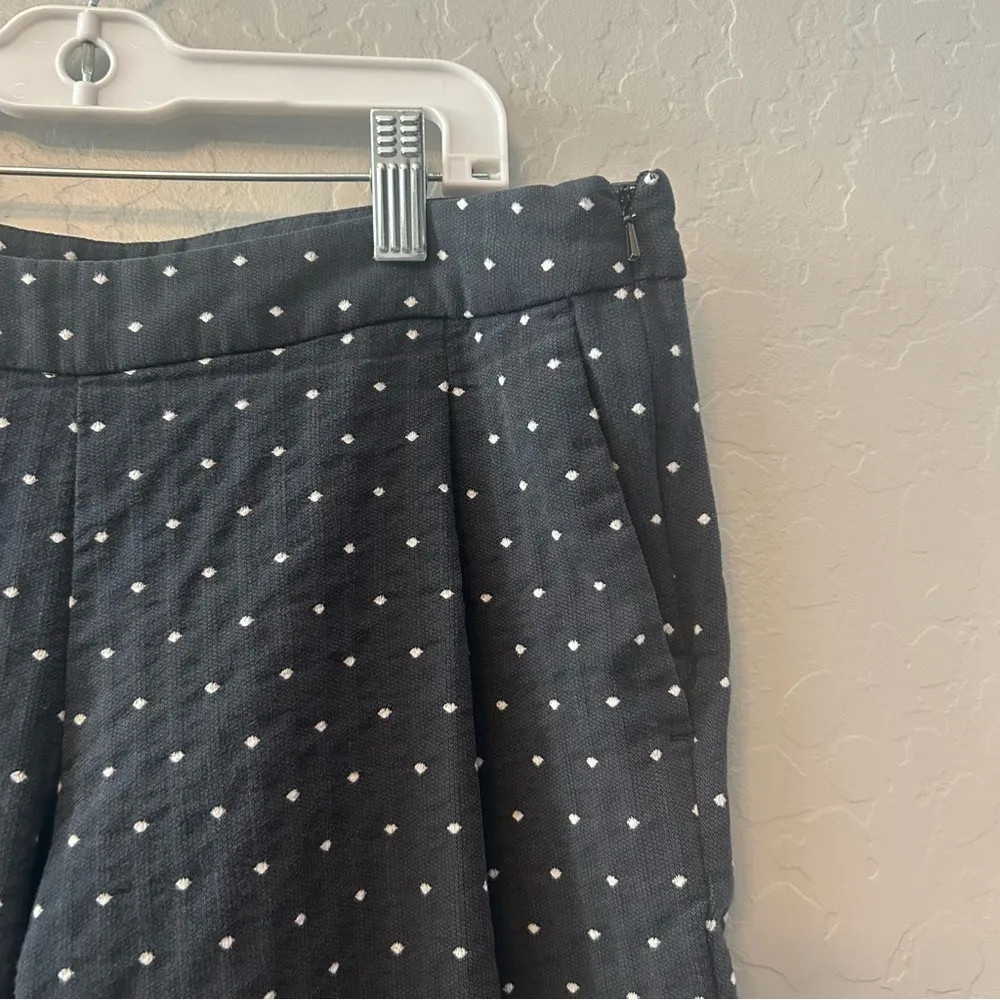 Nike golf tour performance dri-fit black and white polka dot print capri size 6 - Image 4