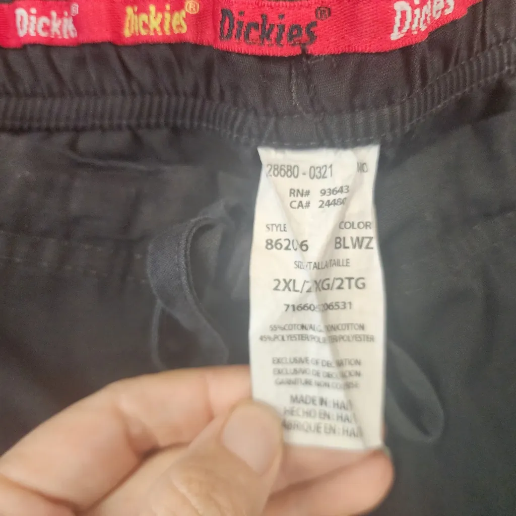 Dickies  2PC SCRUB SET Black Two-Piece Outfit with POCKETS - Image 7