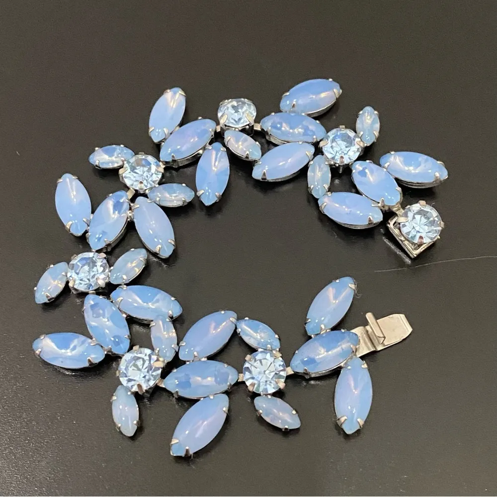 Vintage Unsigned JULIANA? Blue Opaline Navette Rhodium Plated 7”Link Bracelet - Image 2