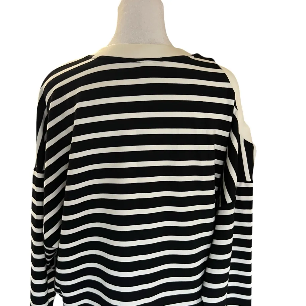 Spanx AirEssentials Cold shoulder Top Sz M - Image 7