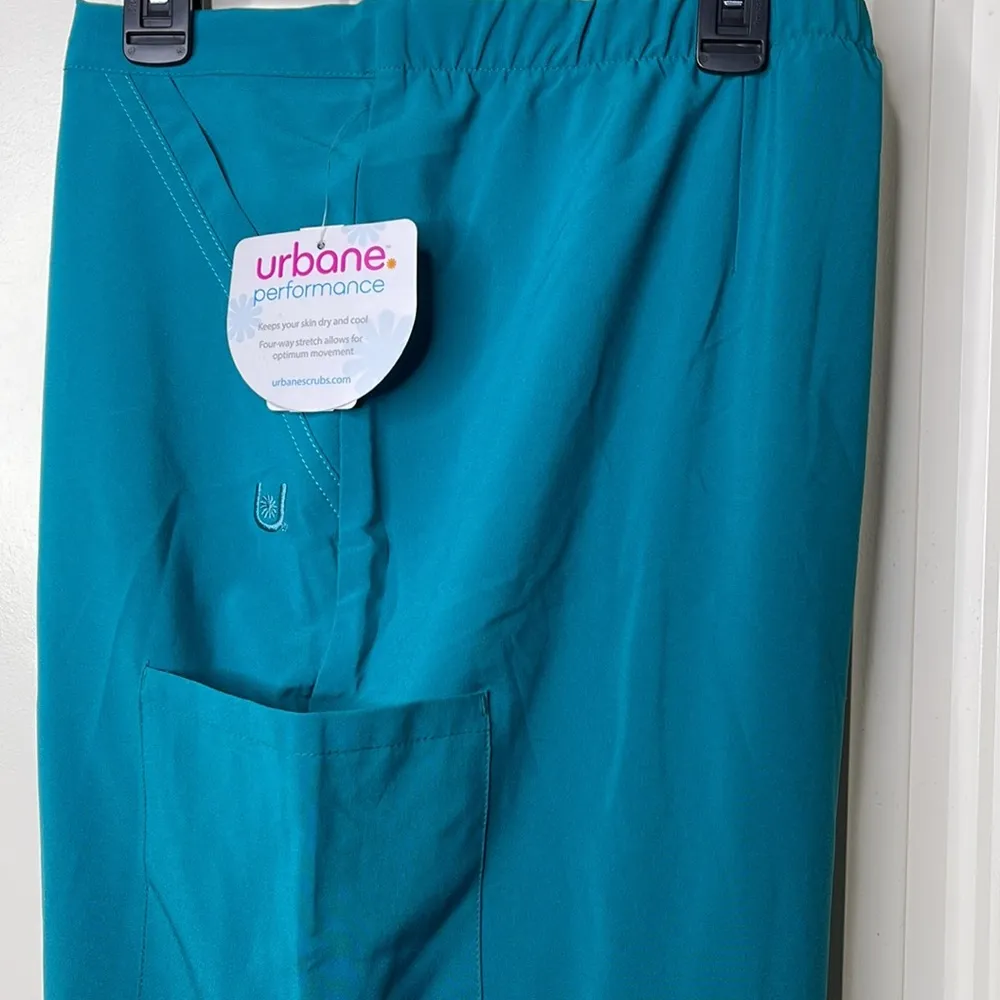 Sale! 🔥 NWT! Urbane Performance Pants Size P2X Green - Image 2
