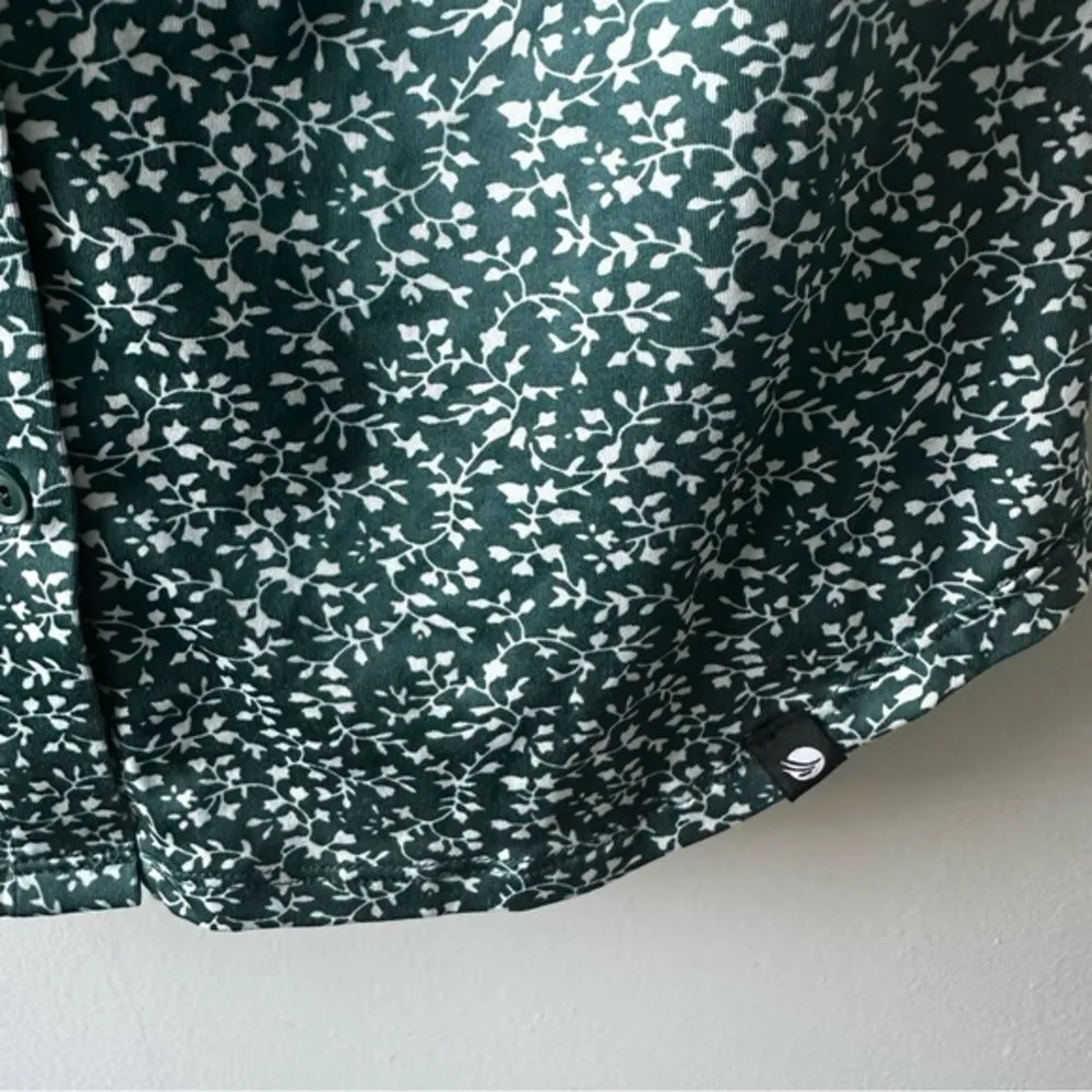 Green Ditsy Sleeveless Blouse XS Collared Button - Image 3