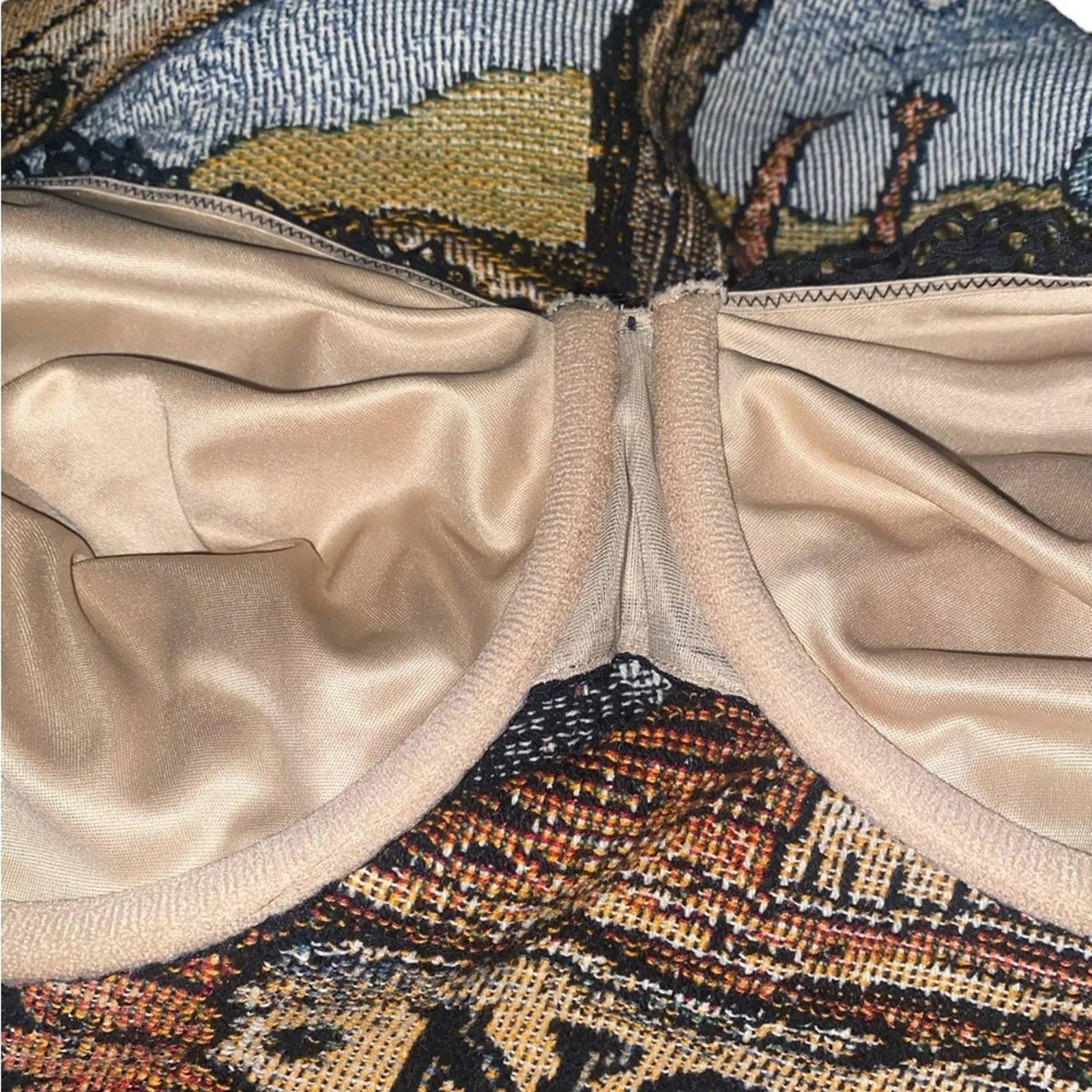 Cacique modern liner bra size 42d - Image 3