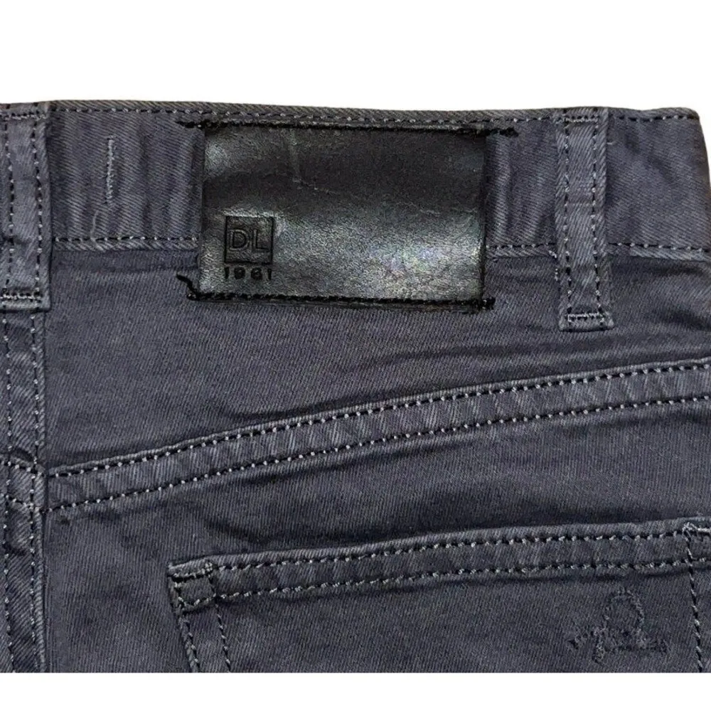 Women’s DL 1961 Gray Jeans. Size 12 - Image 3