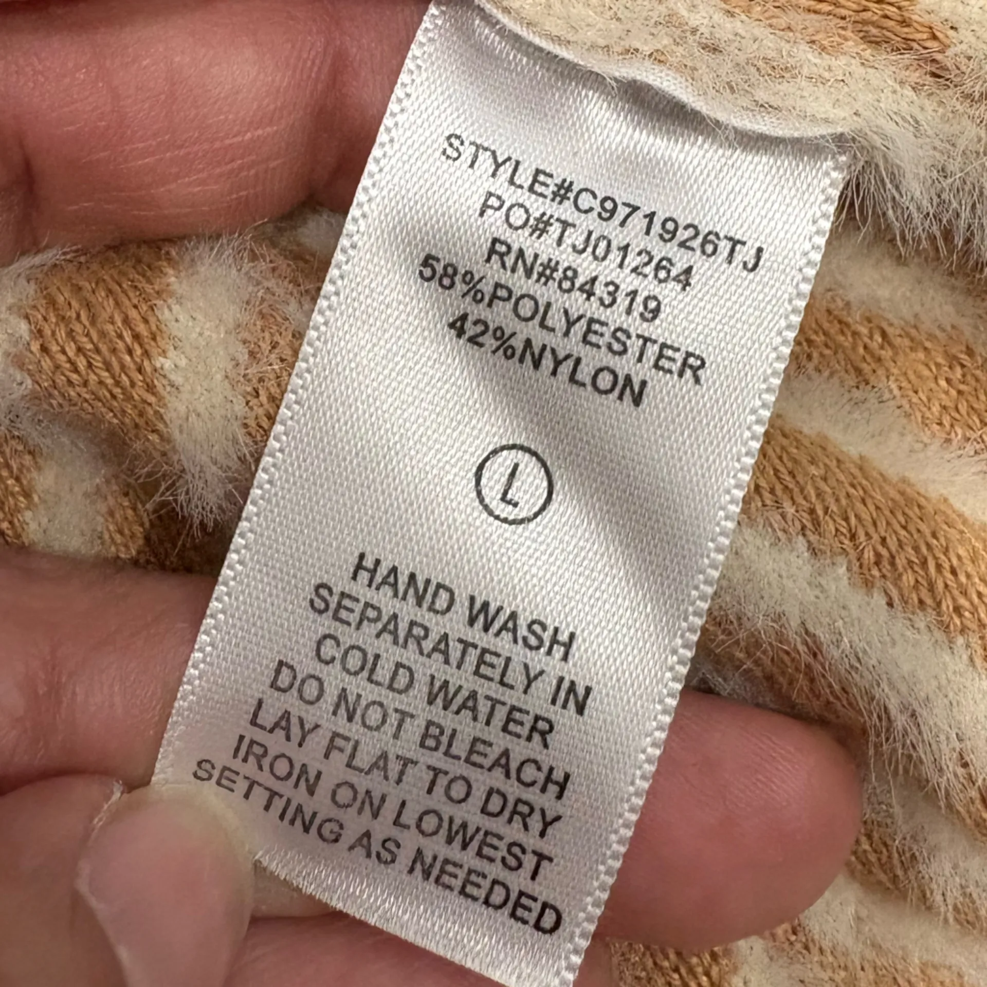 Cyrus Tan Chevron Teddy Jacket Size L - Image 8