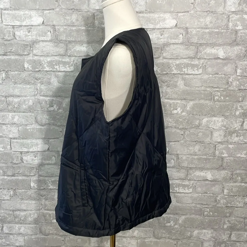 Socialite Lightweight Puffer Vest - Image 3