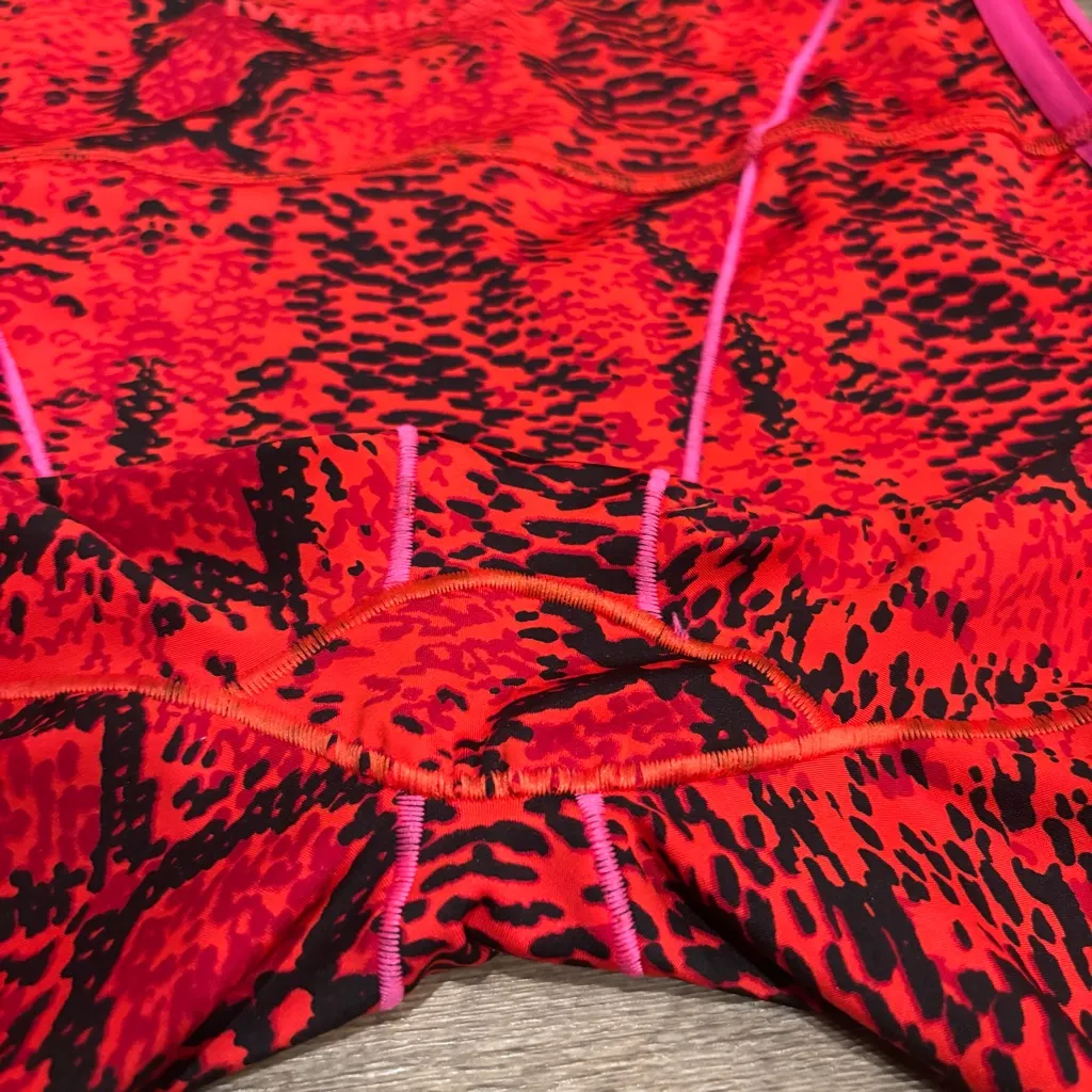 adidas x IVY PARK Red Snakeskin Heart Print Short Tights – Women’s Large - Image 6