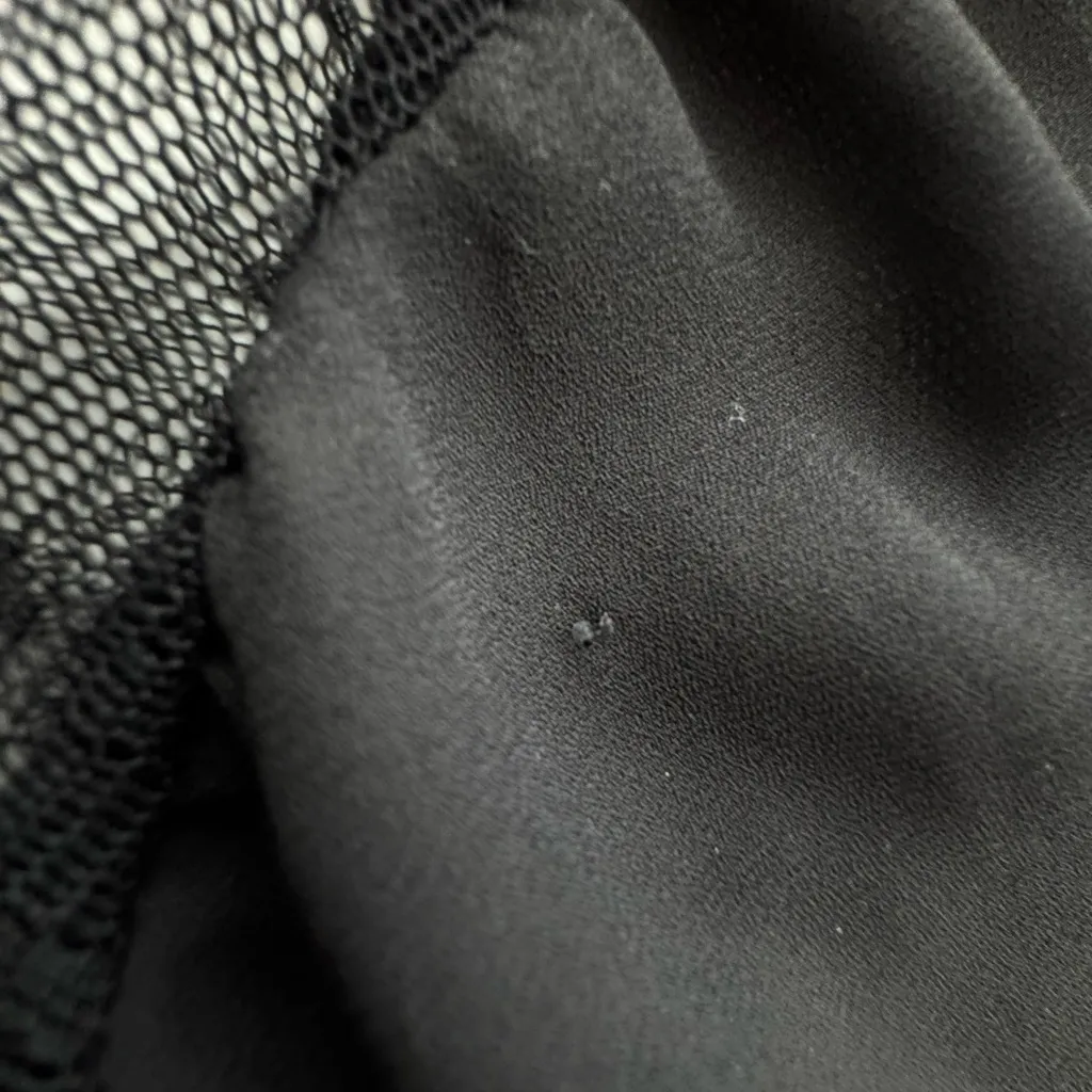 Lily White  Mesh Lace Top Size Small - Image 5