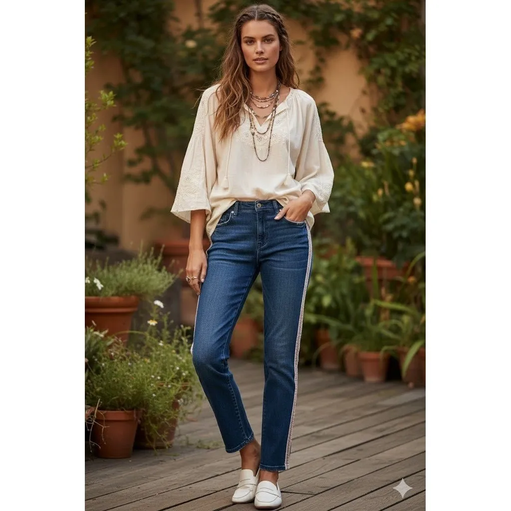 Anthropologie Pilcro‎ The Slim Boyfriend Embroidered Side-Stripe Jeans Size 26P - Image 2