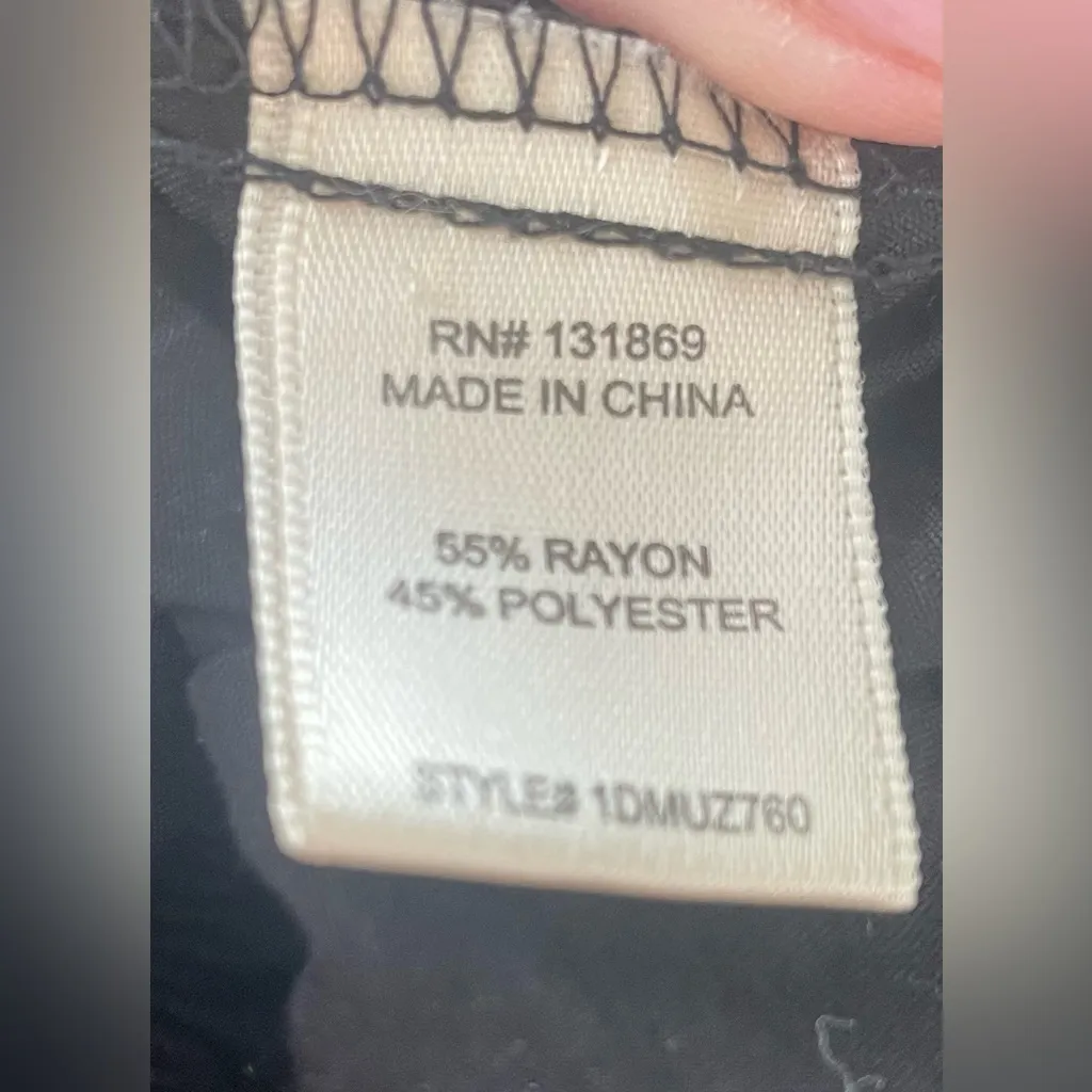 Thirty Thirty Black White Off The Shoulder Cropped Top, Bow, Smocked Back; XS - Image 7