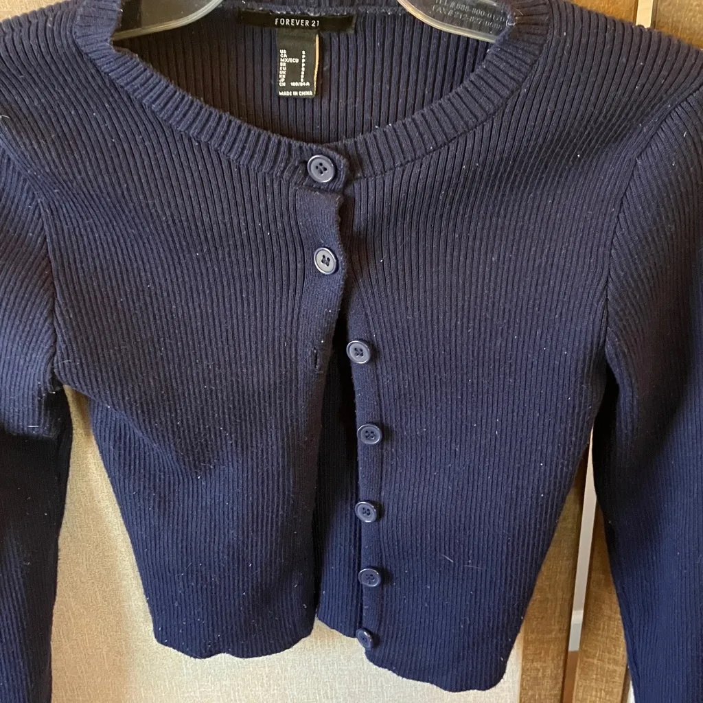Forever 21 Deep Blue junior Ribbed cropped Cardigan small - Image 3