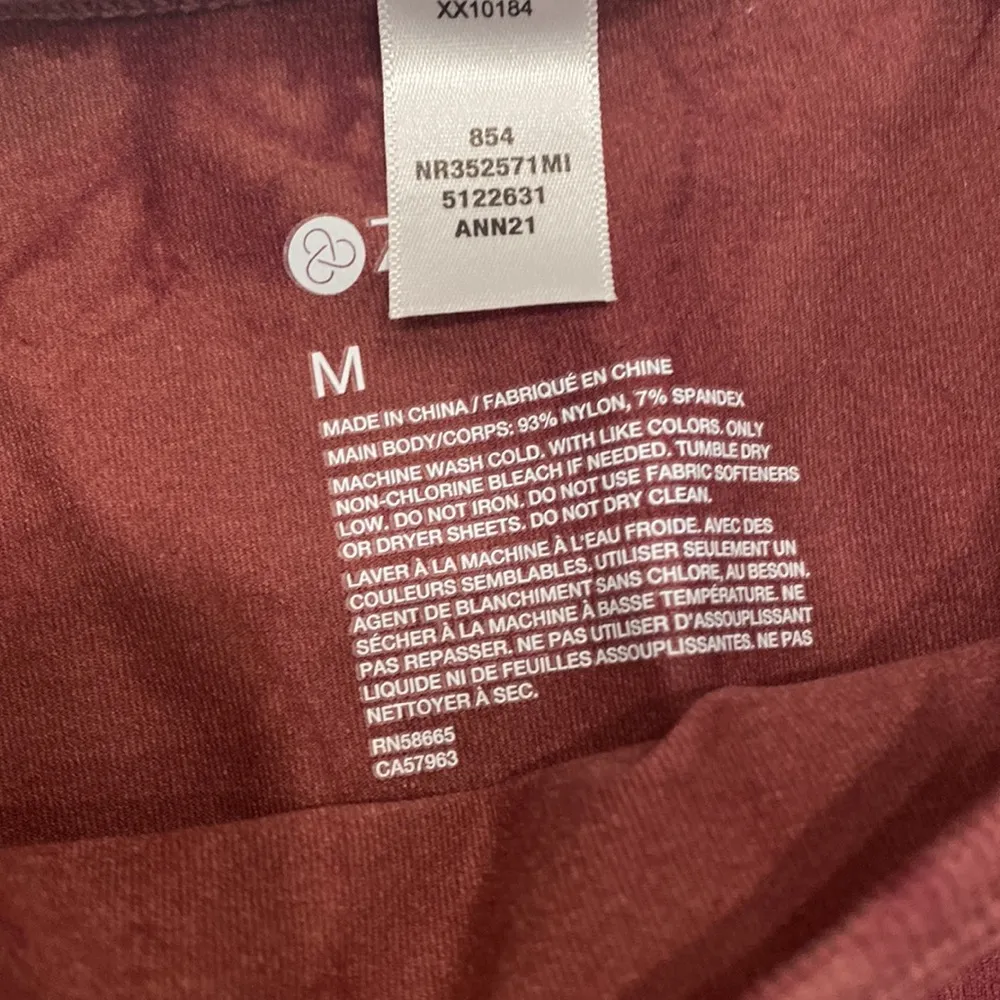 NWT Zella Athletic Long Sleeve Top - Image 3