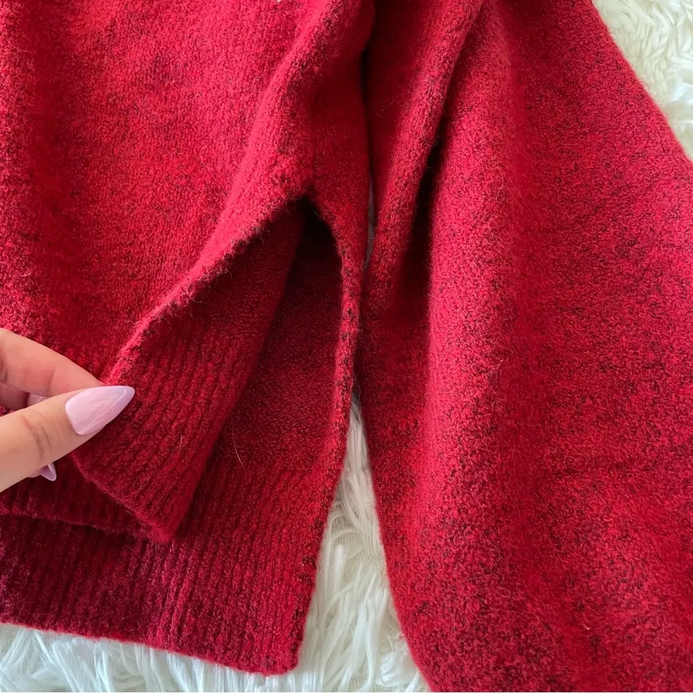 Red oversized knit sweater Size M - Image 3