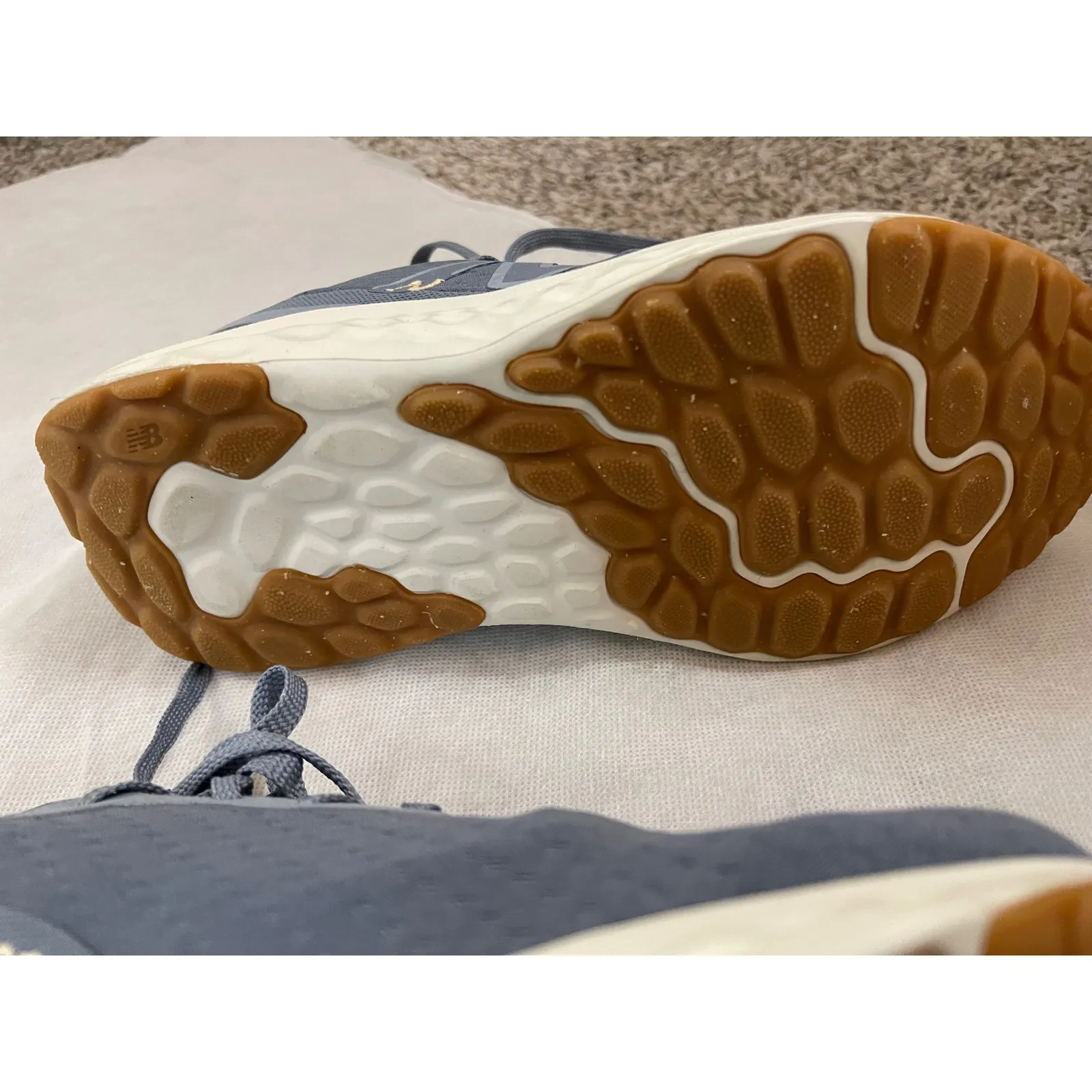 New Balance Fresh Foam Arishi V4 Women's Running Shoes Grayish Blue  Size 7.5 - Image 4