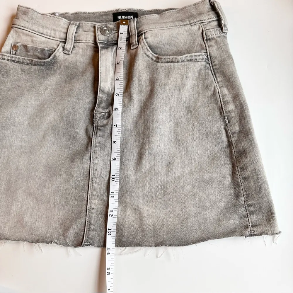 HUDSON Women's Vivid Denim Raw Hem Mini Skirt Gray SZ 25 - Image 11