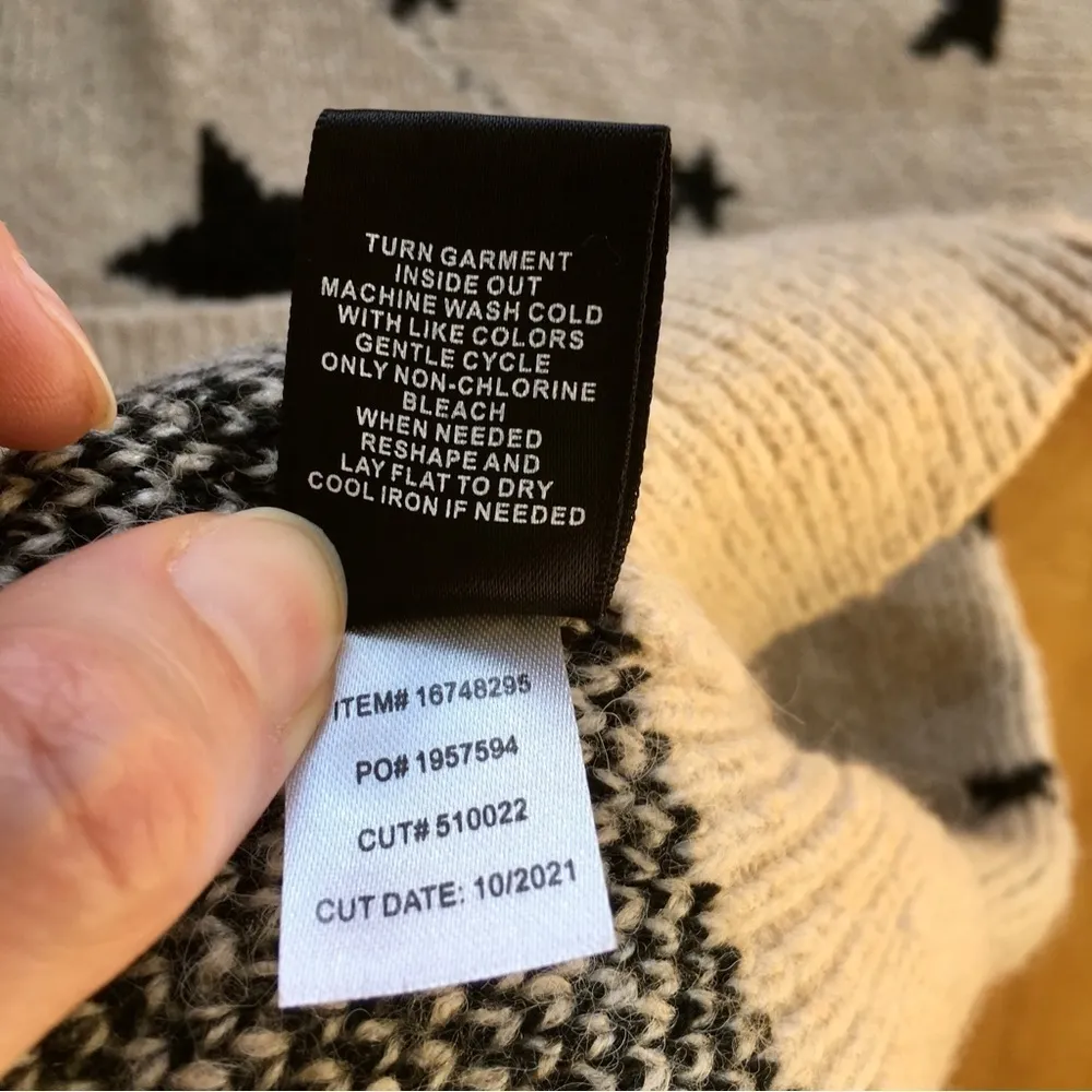 Torrid Stars Short Sleeve Lightweight Sweater, Tan, Black, Size 2 (2X or 18/20) - Image 9