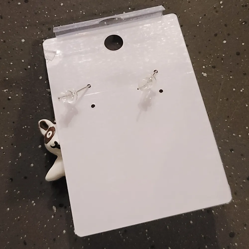 NWT! Acrylic Funny Cartoon Dog Animal Hook Earrings NEW White - Image 3