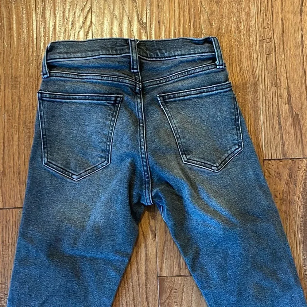 Gap high rise slim straight raw hem jeans 26 grey wash - Image 9