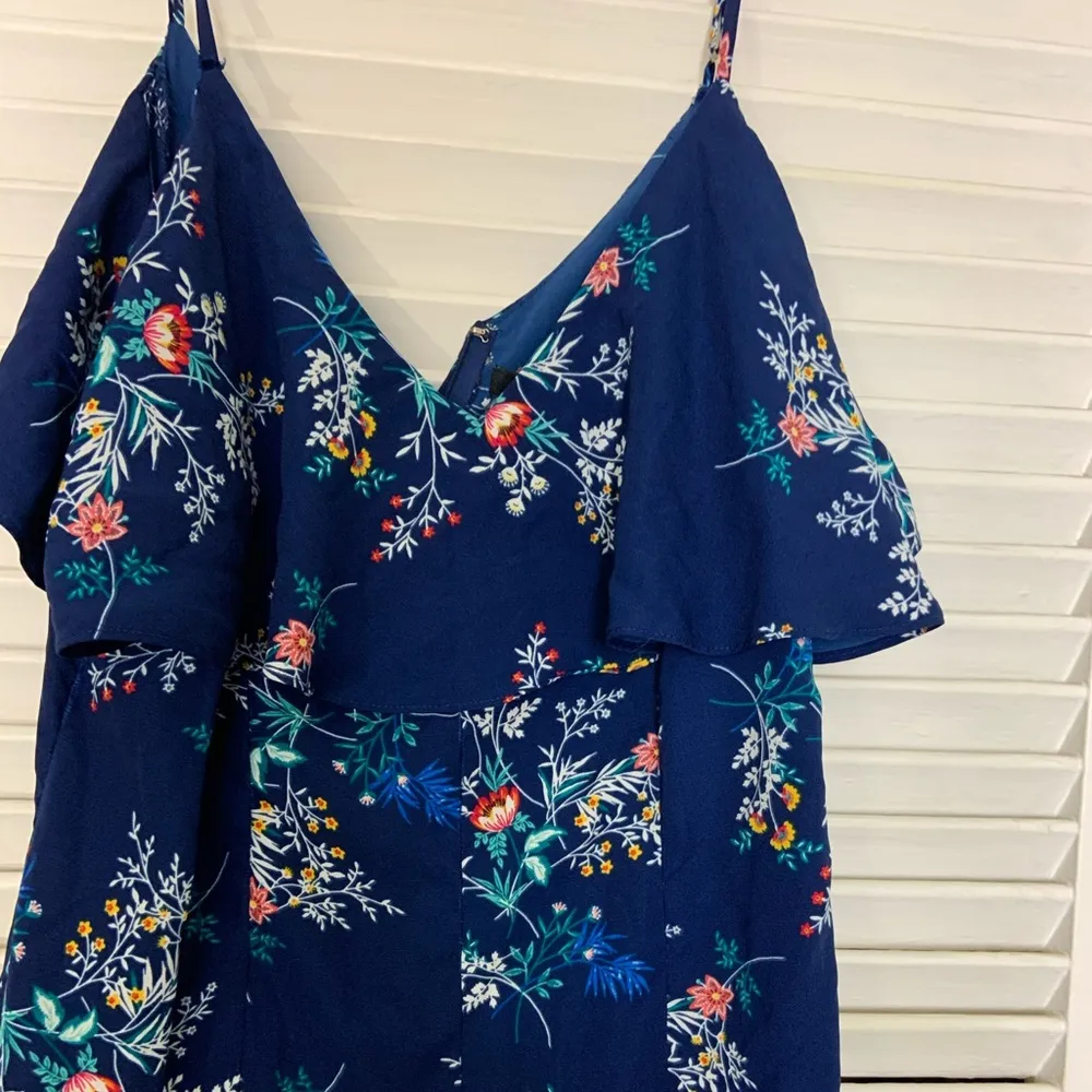 Forever21 LG floral spaghetti strap romper - Image 5