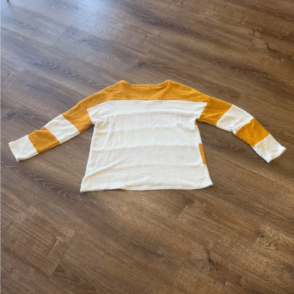 BiBi Mustard and White V - Image 2