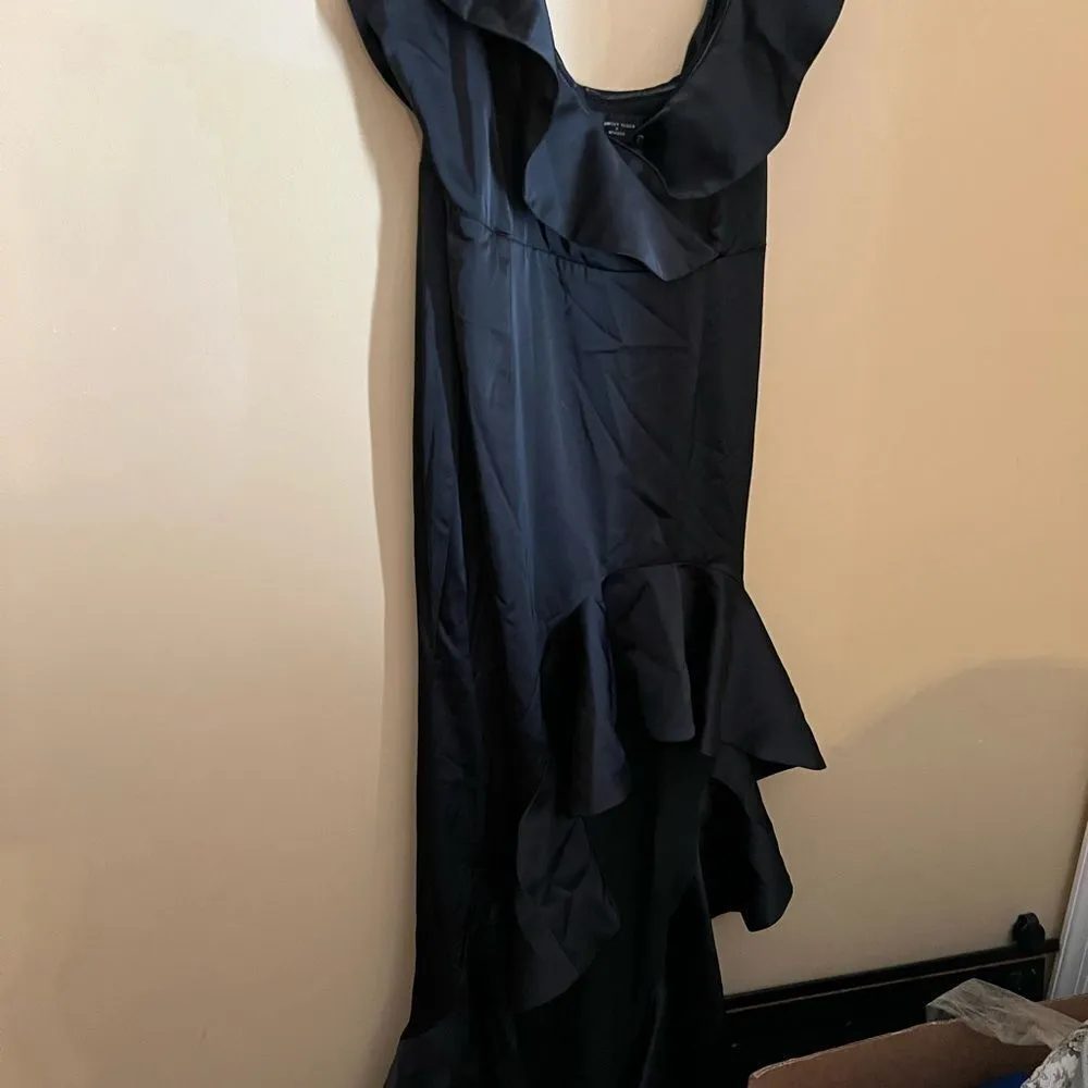 Chrissy teagan x revolve black gown small - Image 4