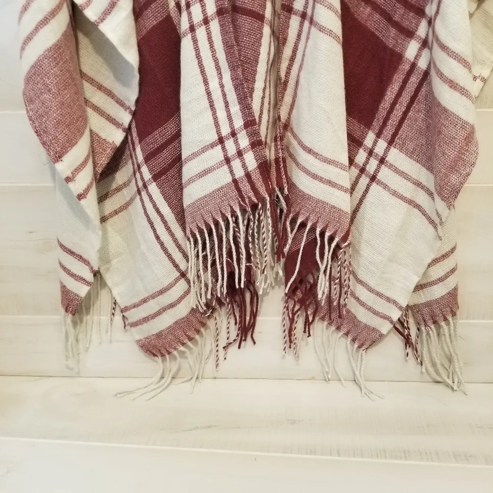 {OS} NWT Banana Republic Mariana Plaid Red Fringe Komono Blanket Cashmere Blend - Image 9