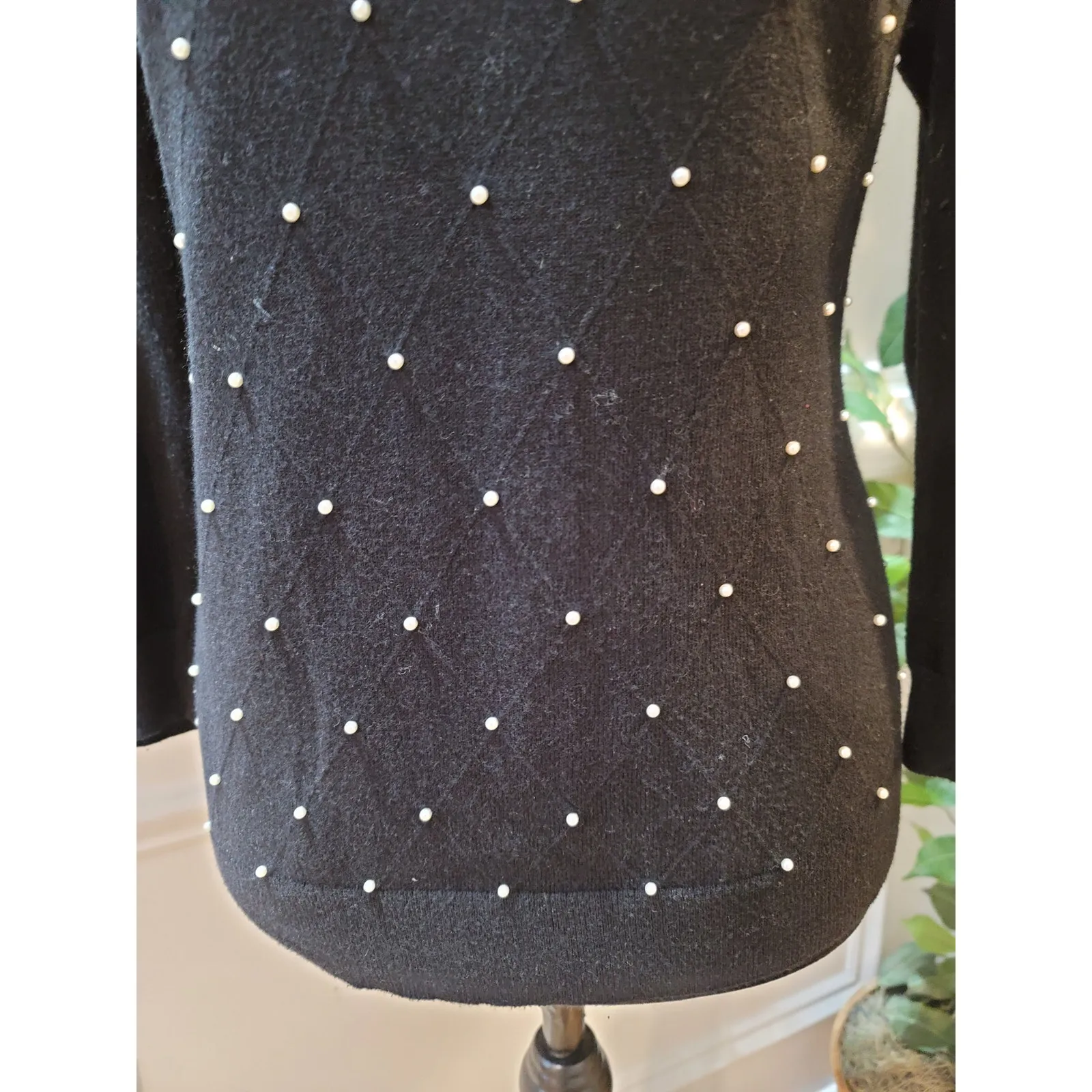 ELLE Sweater Women's Medium Black Pearl Embellished 34 Sleeve Pullover Knit - Image 4