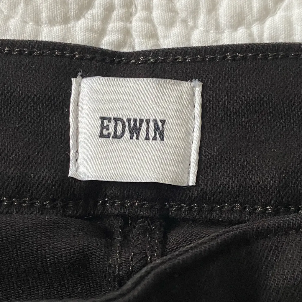 Edwin Lark Pull On Jet Black Boot Cut Side Zipper Jeans Size 34 Minimalist - Image 3