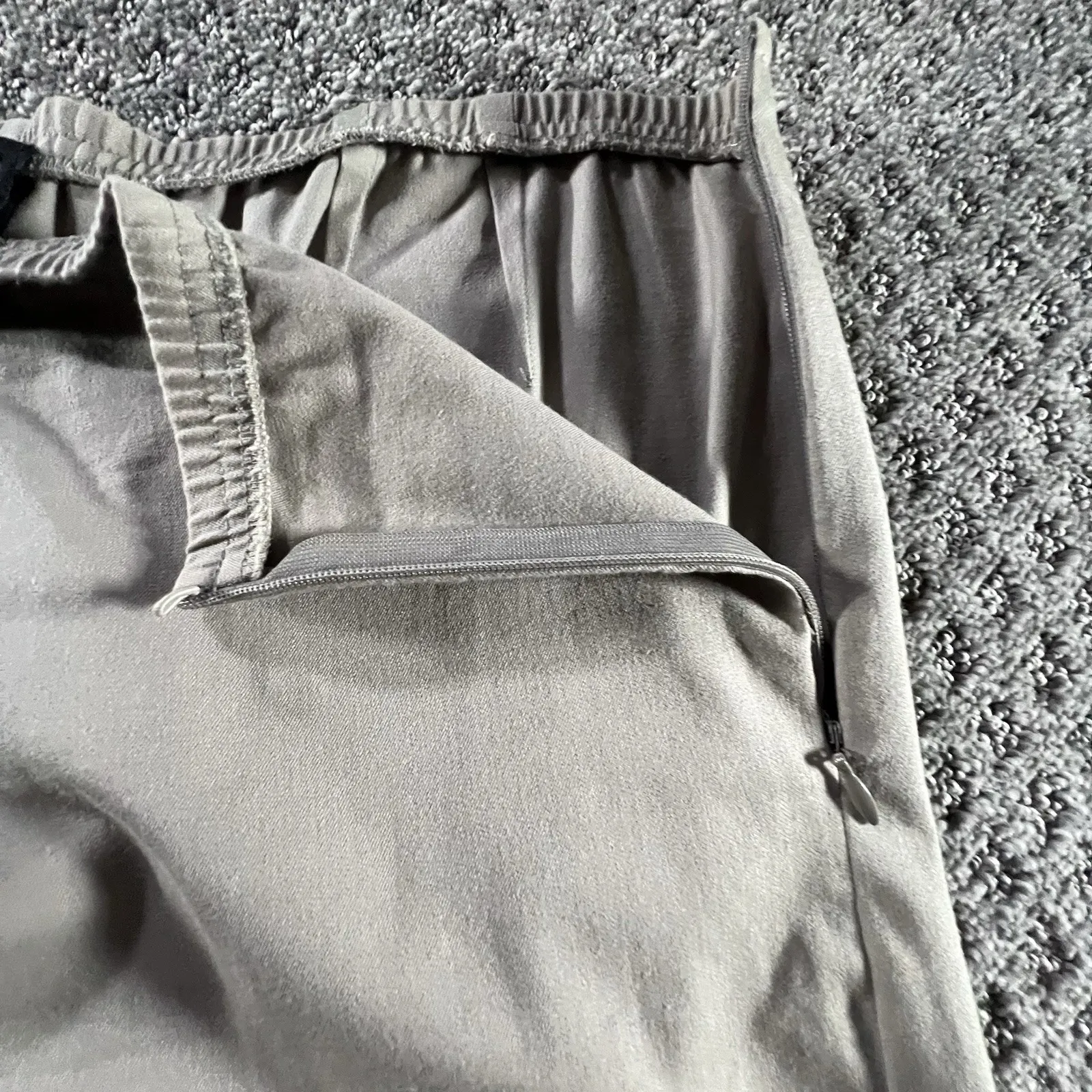 Eileen Fisher Womens L Taupe Side Zip‎ Tapered Pants Elastic Waist Travel Ankle - Image 4