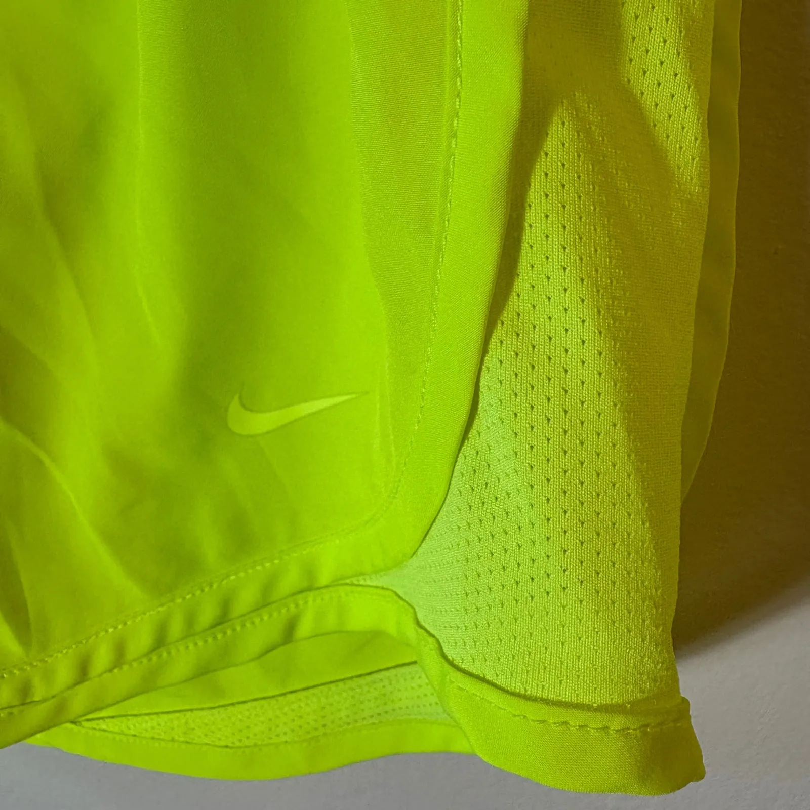 Nike Dri-Fit Tempo Running Shorts in Volt‎ Neon Yellow Size Medium - Image 2