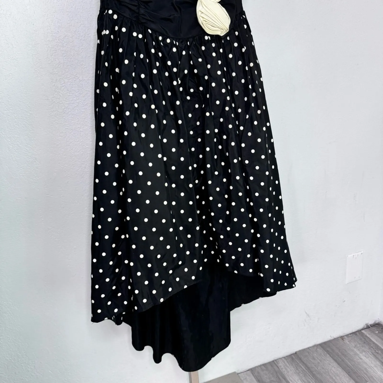 Vintage Y2K Gunne Sax Polka Dot Strapless Floral Dress High Low Rosette - Image 5