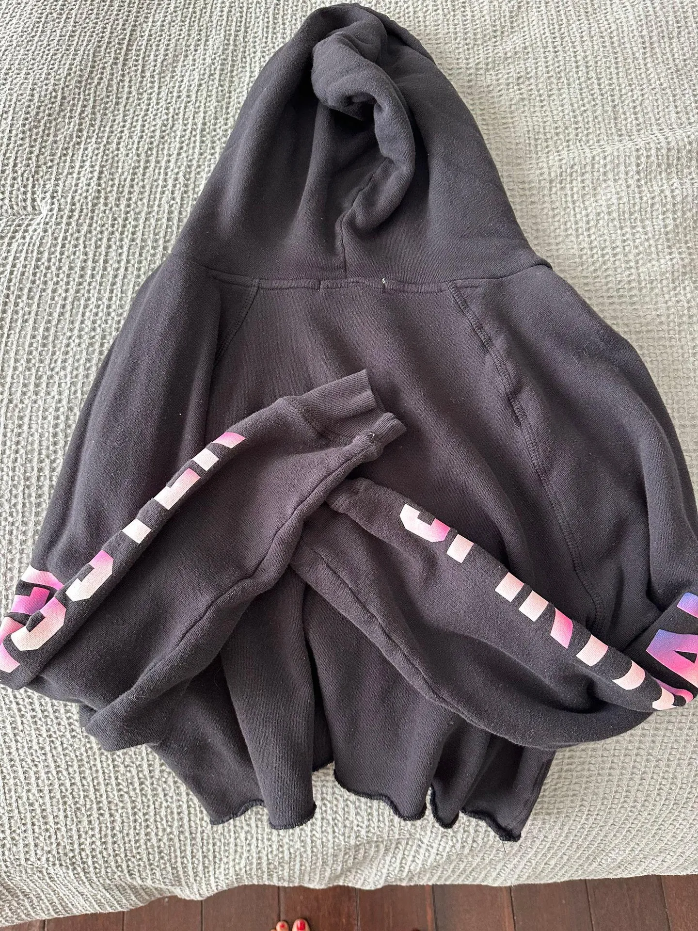 Varsity Cropped Hoodie - Image 2