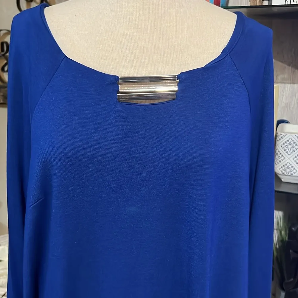 EST. 1946 women’s long sleeve tunic top Royal blue size XL - Image 2