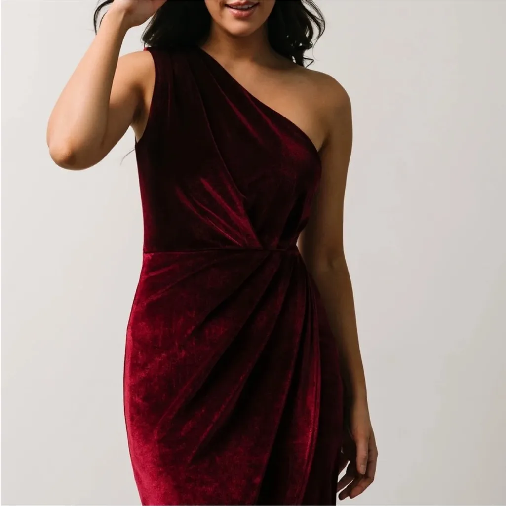 Baltic Born Kourtney Velvet One Shoulder Midi Dress Sz S Merlot Tulip Hem - Image 5