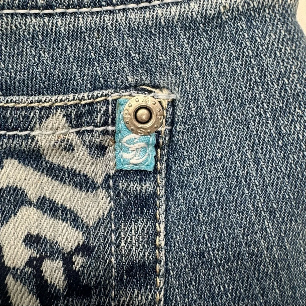 South Pole Y2K Cropped Embellished Patched Graffiti Denim Capri Jeans Grunge Blue Size undefined - Image 14