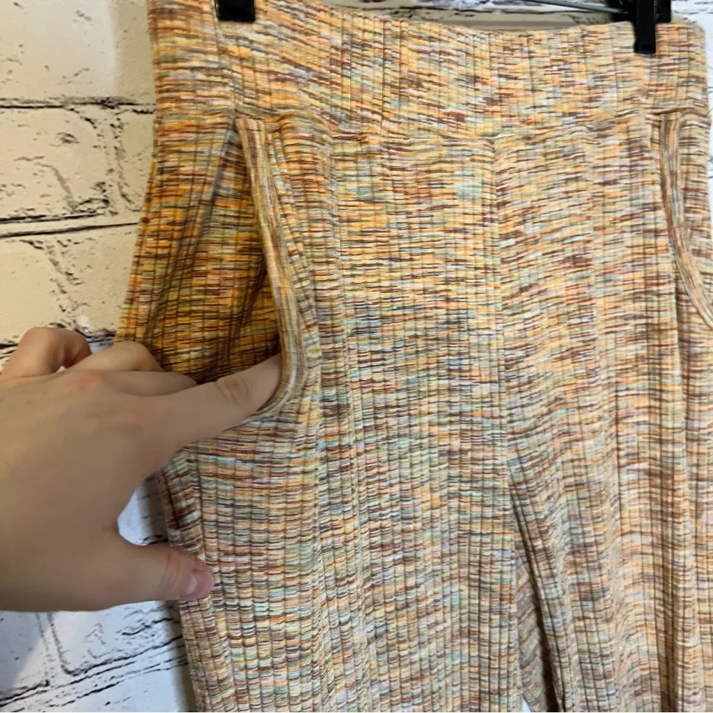 FP Movement Multicolor Ribbed‎ Flare High Waisted Leggings Size Medium - Image 4