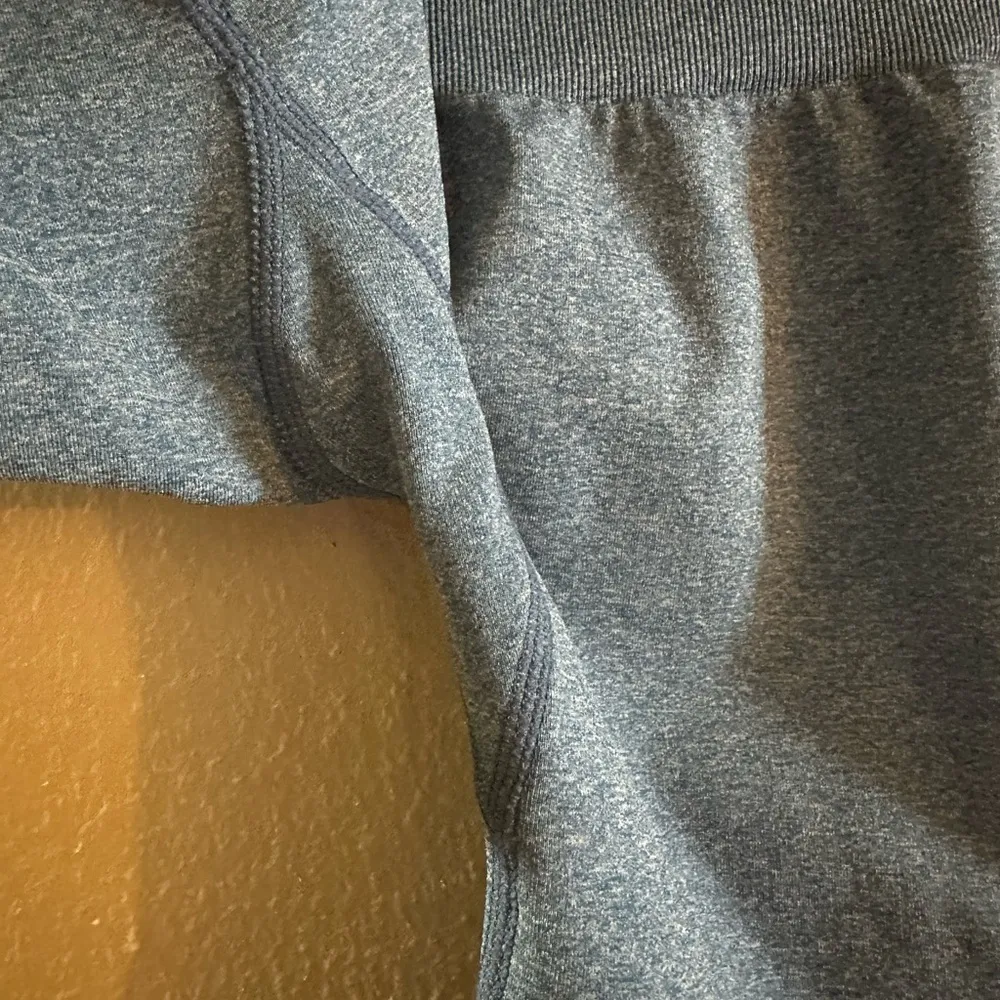 NVGTN Indigo Women’s Pro Seamless Shorts Sz Medium Bike Shorts Workout Athletic - Image 4