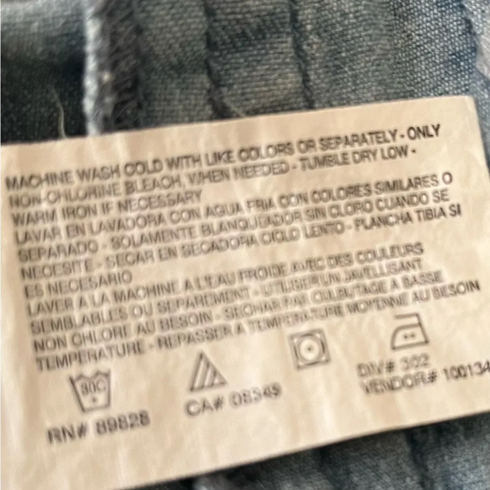 moto style vest, style name Kim, size Medium - Image 5