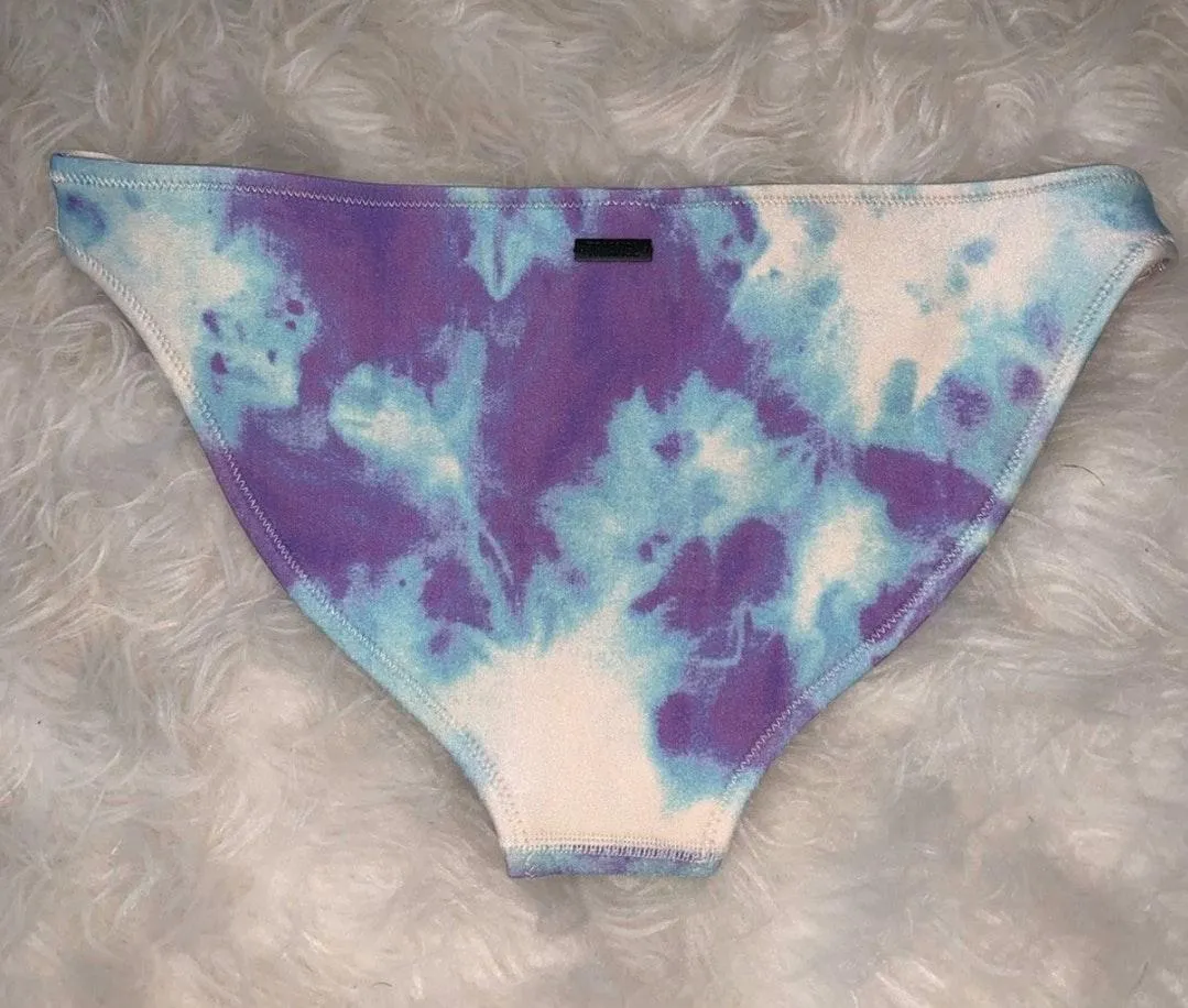 Triangl Tie Dye Bikini Bottoms - Image 3