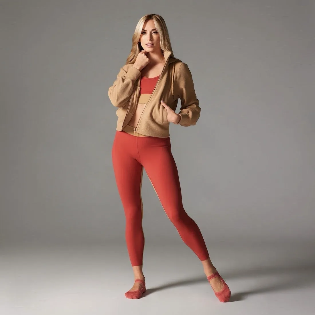 Tavi Sculpt S Spicy Camel Mid Rise 7/8 Leggings Colorblock 25" Inseam Athleisure Red - Image 2