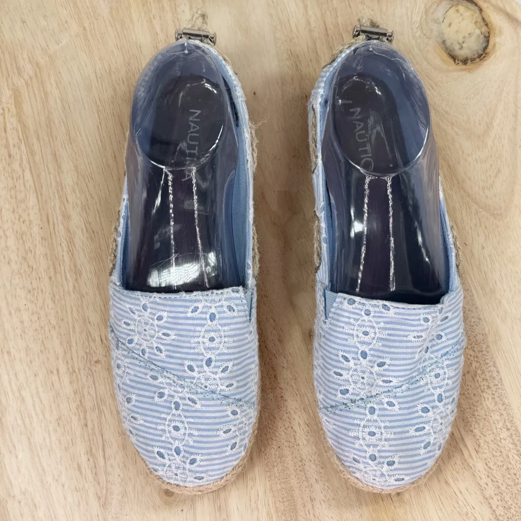 Nautica Rudder Striped Eyelet Espadrille Slip On Flats Blue White 7.5 - Image 4