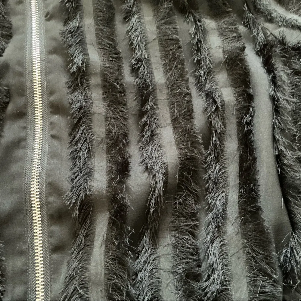 Vintage Valiant Paris women’s crop jacket black zipper fringe tassel frill XL - Image 8