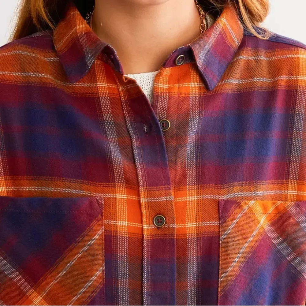 BKE Plaid Boyfriend Button Up Shirt Size XS - Image 12