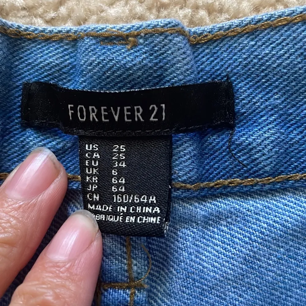 Forever 21 Womens  Jean Shorts - Image 3