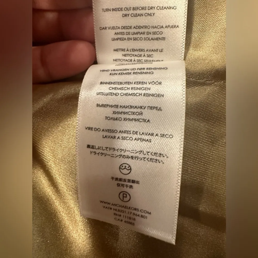 NWOT Michael Kors Women's Brown & Beige Faux Fur Sleeveless Vest Jacket SZ M - Image 13