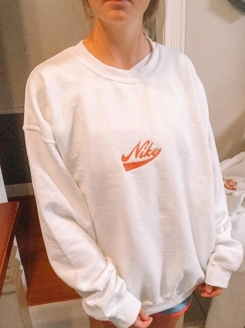 Embroidered Crewneck Size L - Image 3