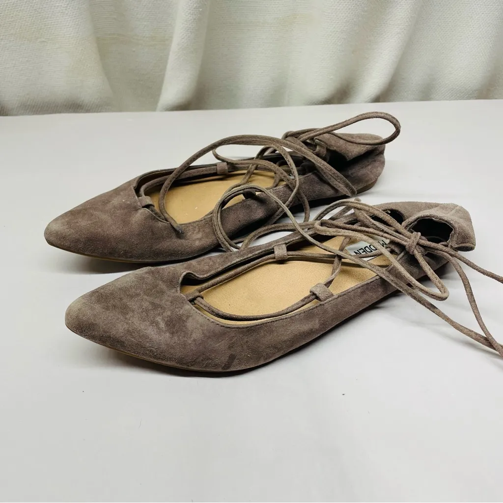 Steve Madden Eleanor Suede Lace-Up Ballet Flats Taupe Size 7.5 - Image 3