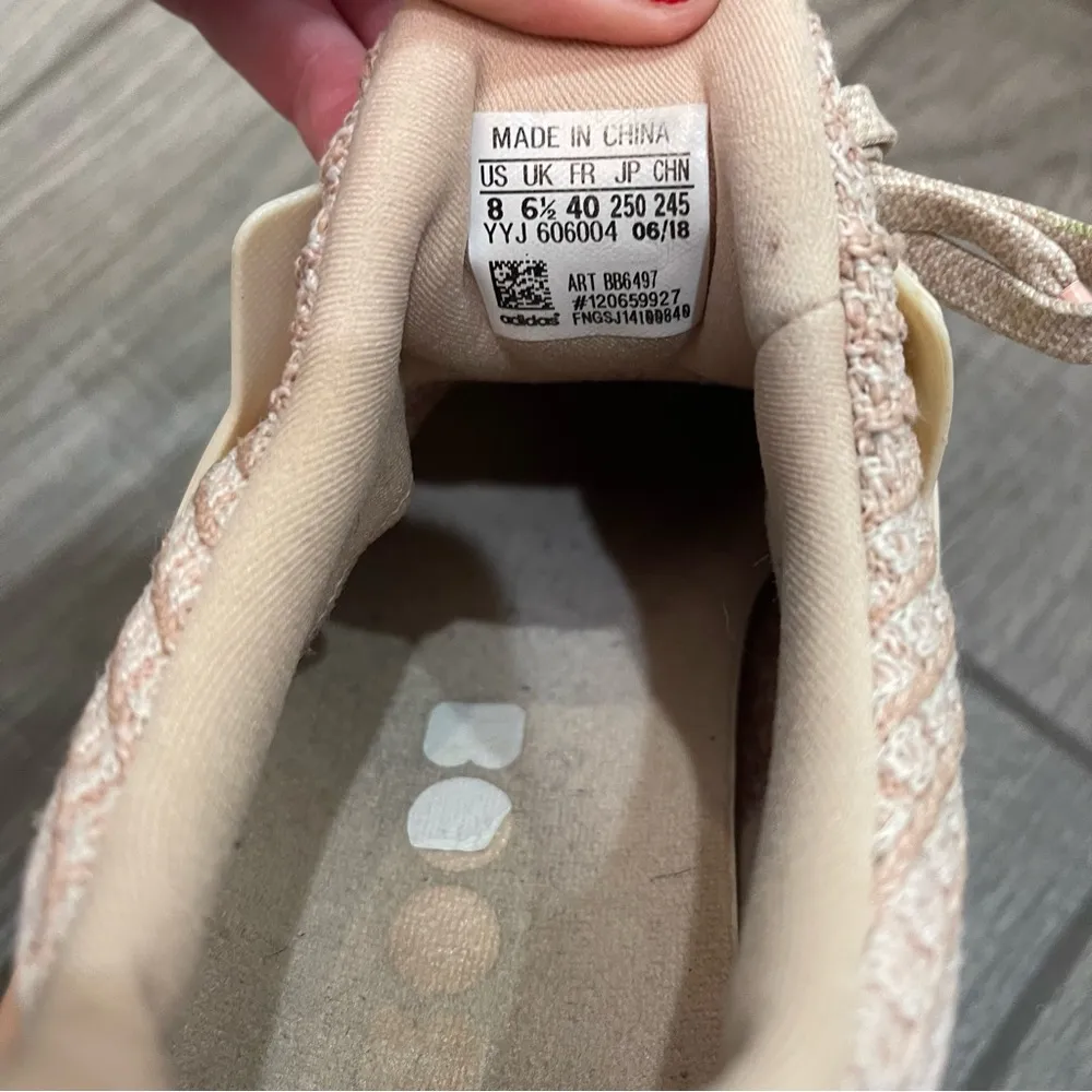 UltraBoost 4.0 Ash Pearl Sneakers - Image 8